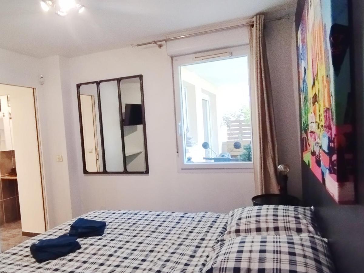 Appartement Disneyland Paris บุสซี-แซ็ง-ฌอร์ฌ ภายนอก รูปภาพ